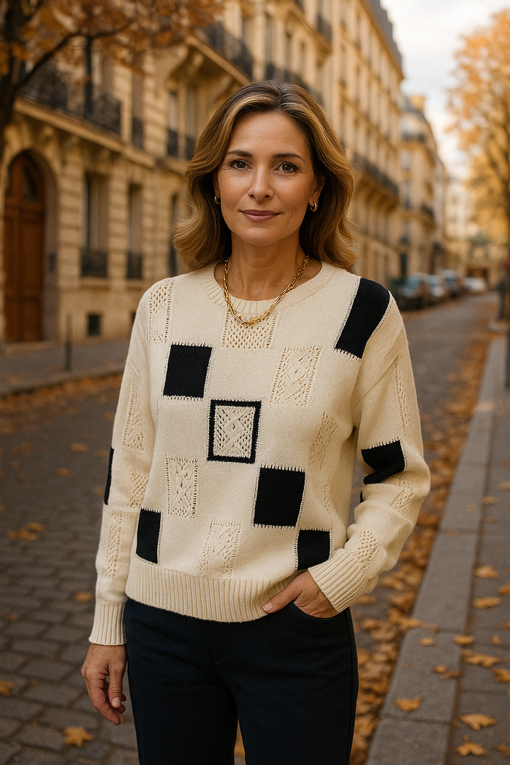 Aymbr | Elegant Graphic Sweater