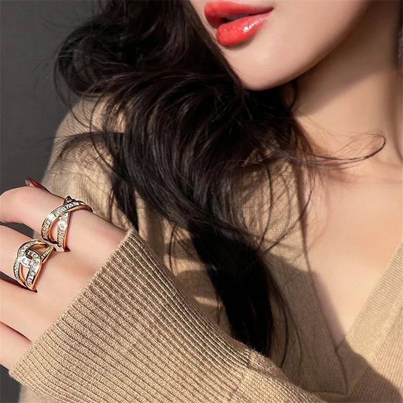 Haylee™ - Fashion Loop Ring