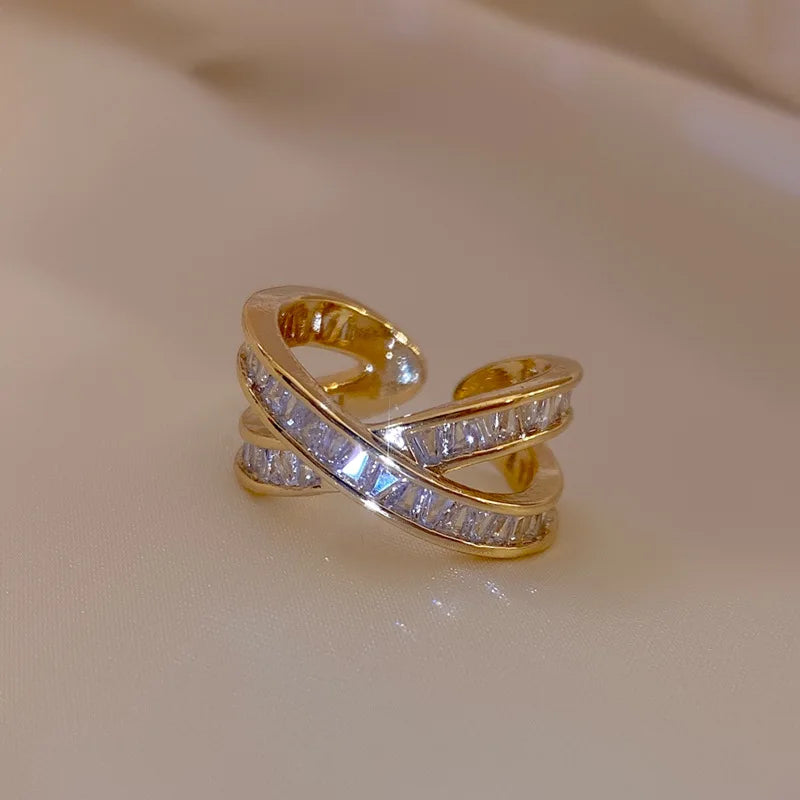 Haylee™ - Fashion Loop Ring