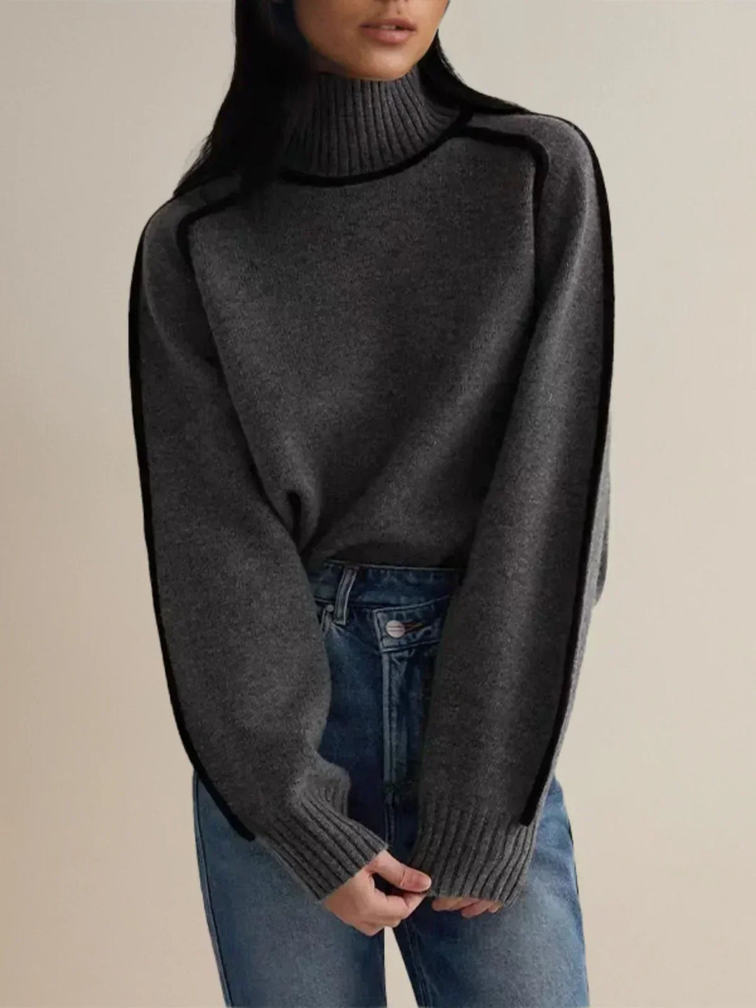 Elise – Refined Turtleneck Sweater