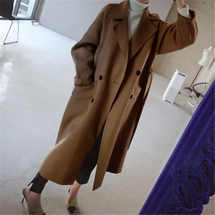 Chloé – Chic and Sophisticated Trench Coat
