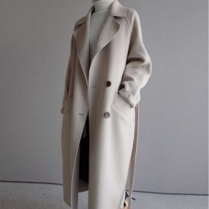 Chloé – Chic and Sophisticated Trench Coat