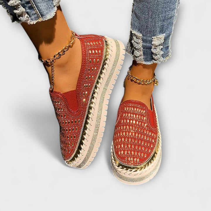 Thalia – Round Toe Comfortable Platform Loafer