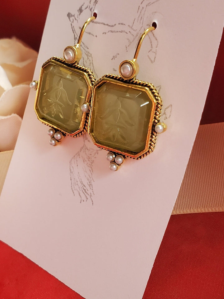 Emmery™ - Timeless Elegance Earrings